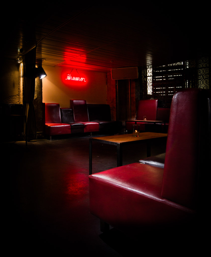 Venue and atmosphere